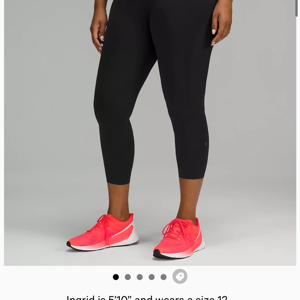 Lululemon Black Cropped Leggings 23in